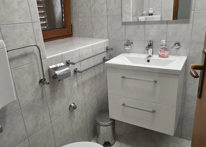 House Belavici * Hreljići